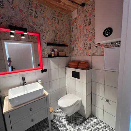 M7 Апартаменты Лесьна