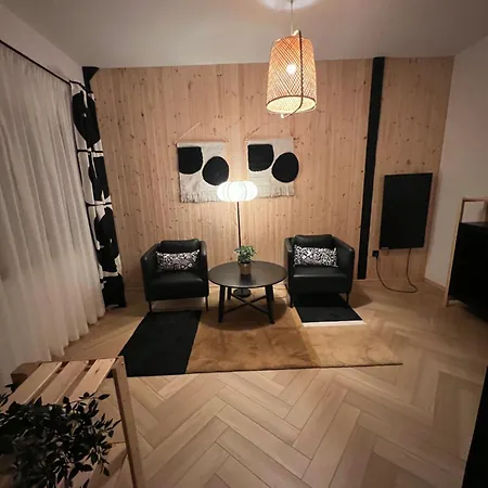 M7 Apartament *