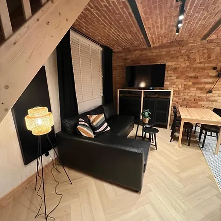 M7 Apartament *