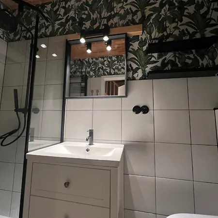 Apartament M7 *